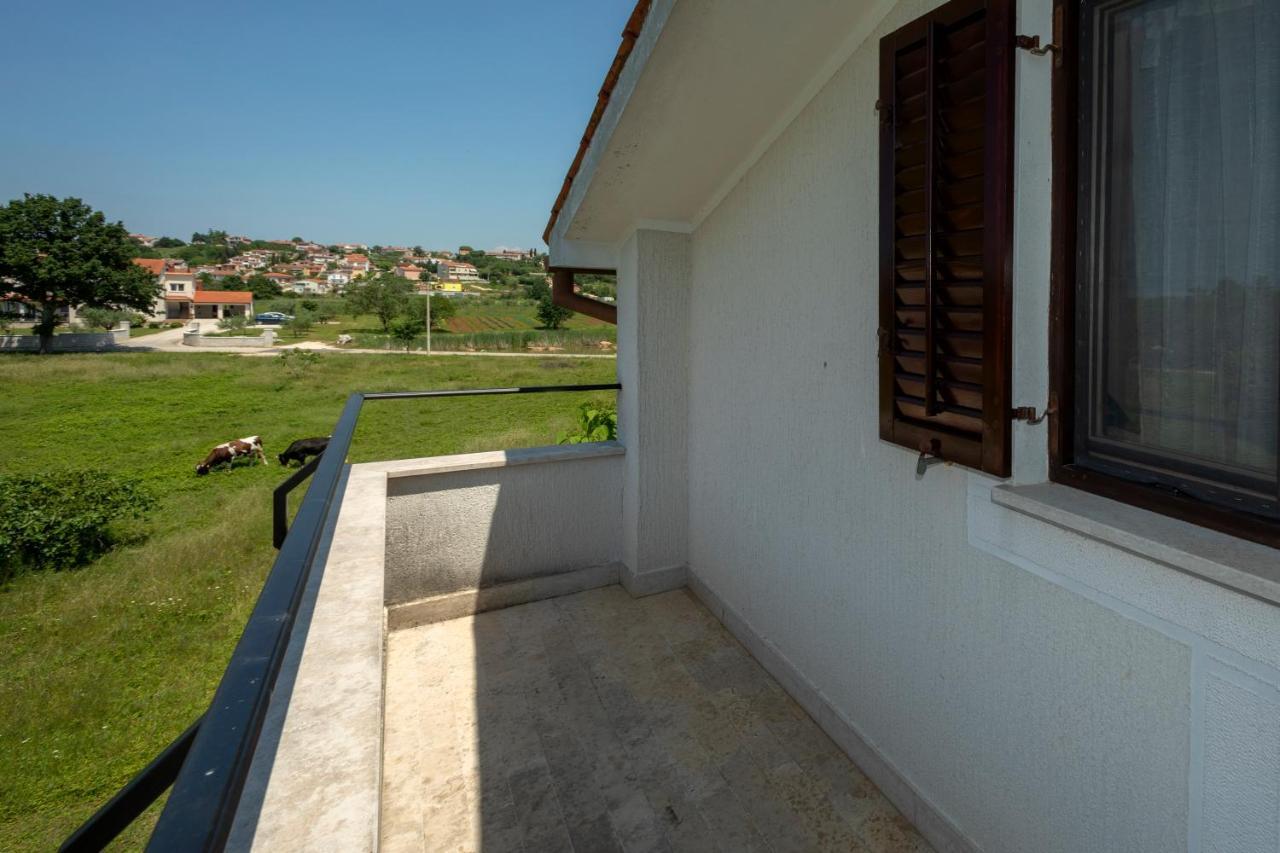 App Fiorela Poreč Exteriér fotografie
